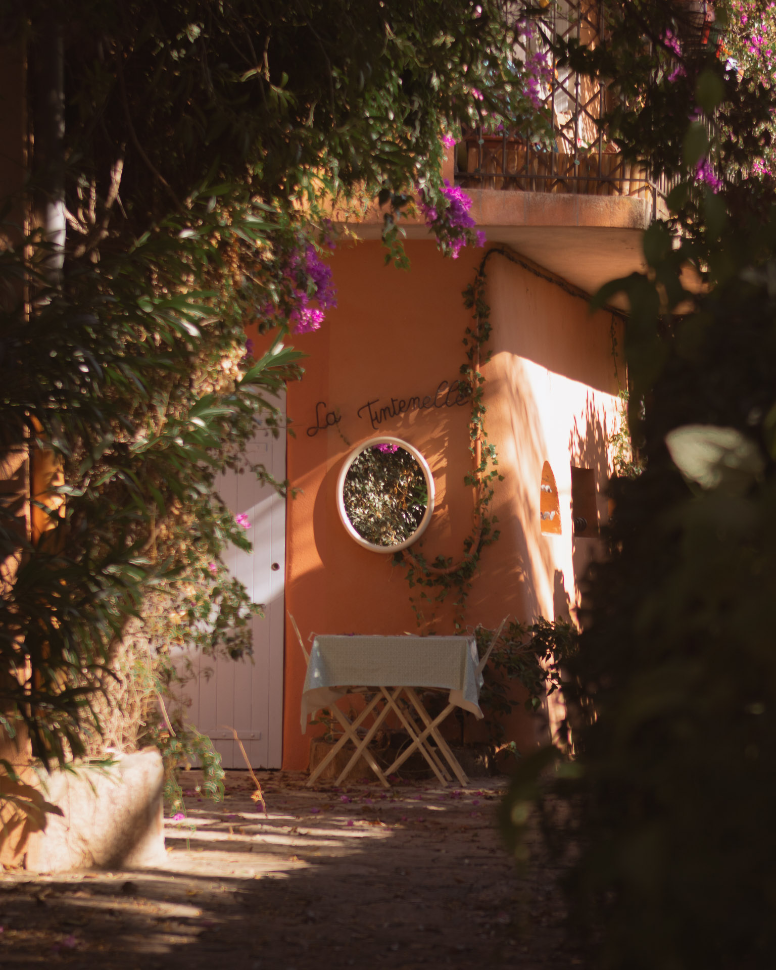 Travel Guide Bormes les Mimosas
